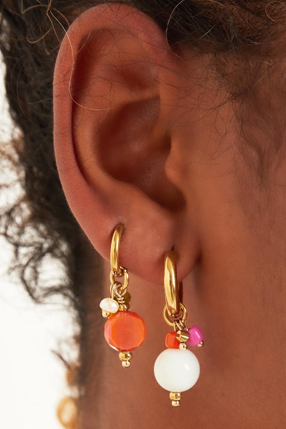 Dangling circle earrings Pink & Gold Color Stainless Steel h5Picture3